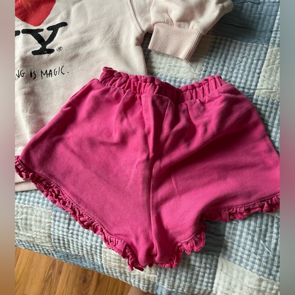 Zara Vibrant Pink Kids' Shorts and New York City sweatshirt set - Picture 4 of 8